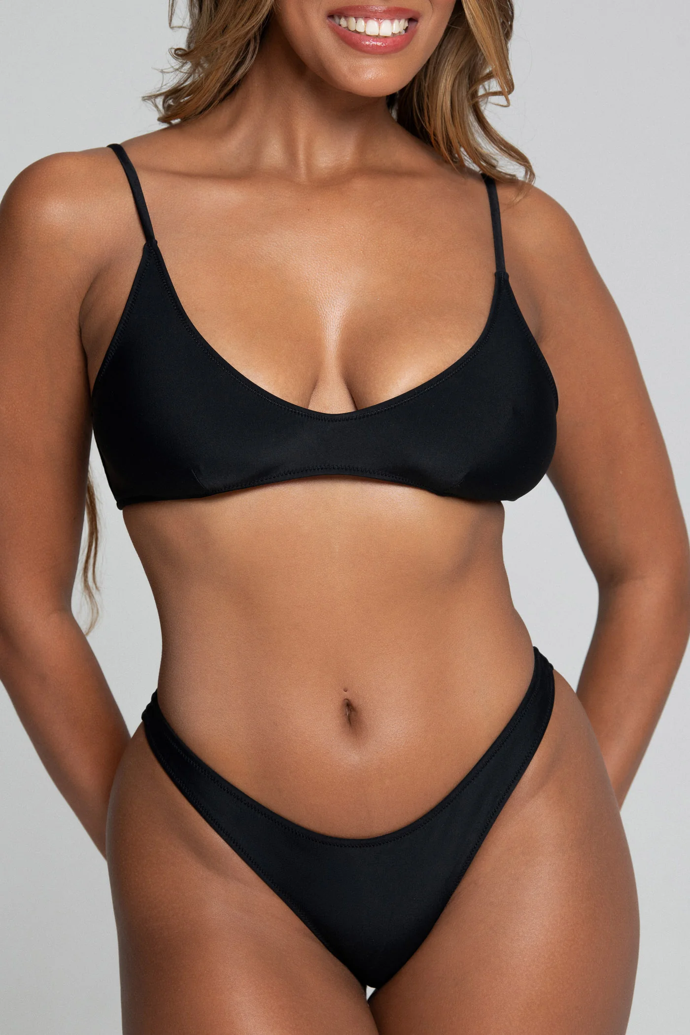Sofie Top (Black) - Image 2